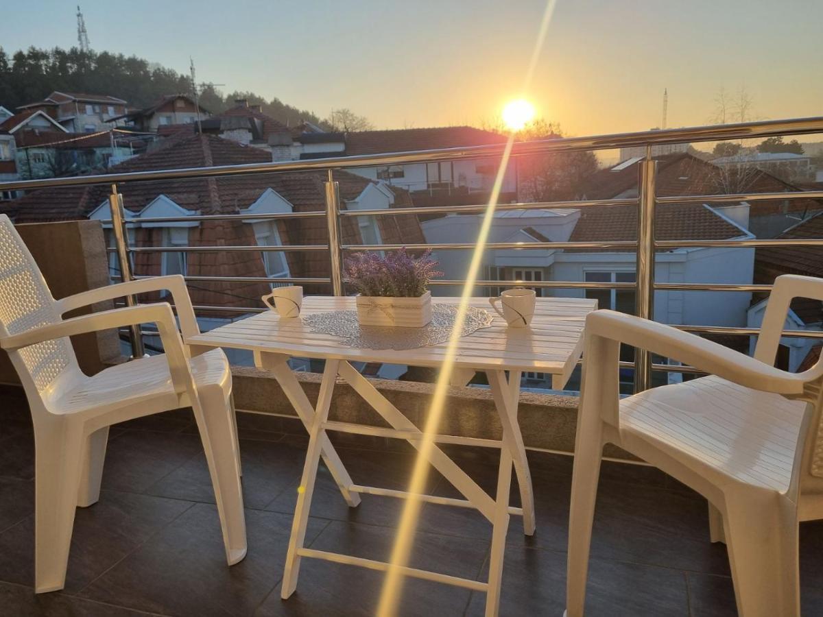 Family Apartmani Le Λέσκοβατς Εξωτερικό φωτογραφία