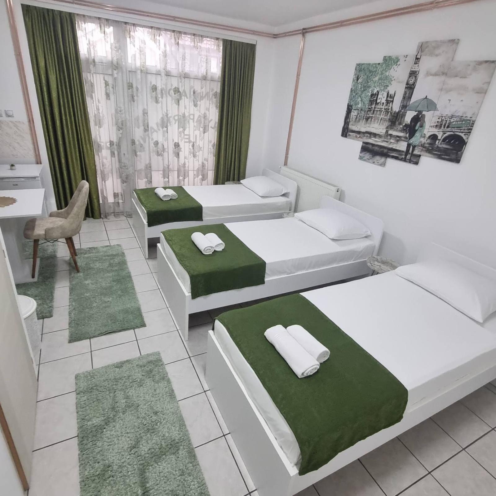 Family Apartmani Le Λέσκοβατς Εξωτερικό φωτογραφία